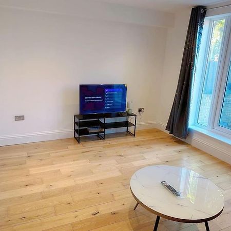 1 Bed Room Flat Near Central 伦敦 外观 照片