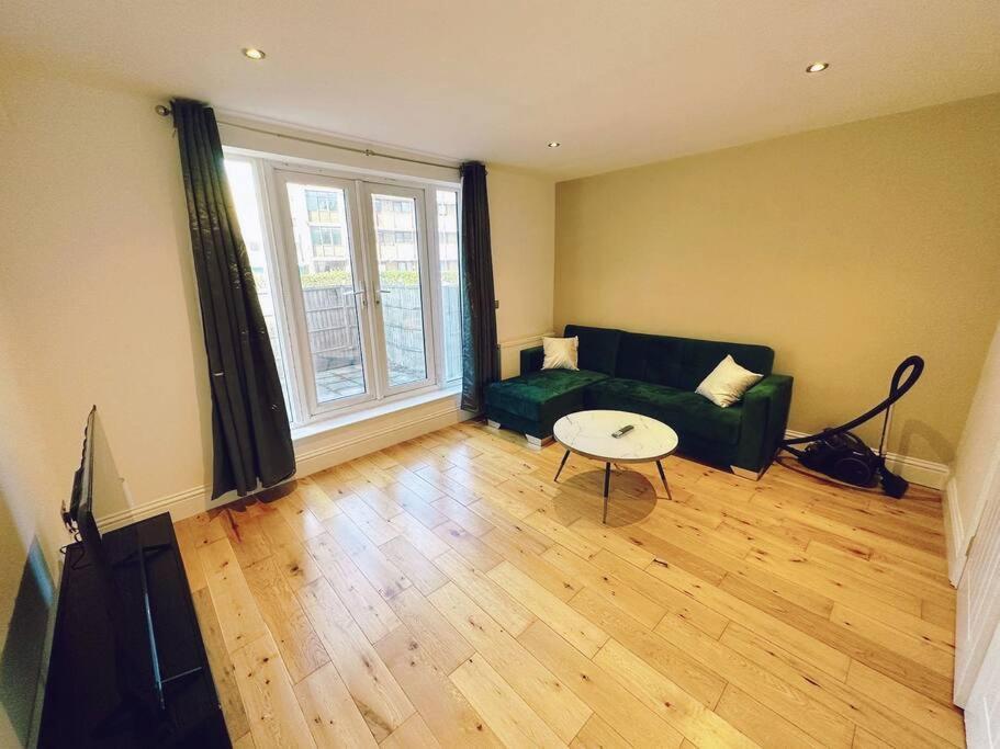 1 Bed Room Flat Near Central 伦敦 外观 照片