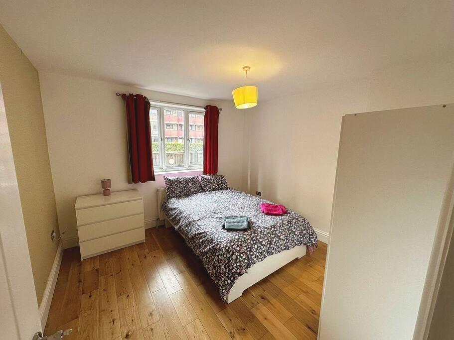 1 Bed Room Flat Near Central 伦敦 外观 照片