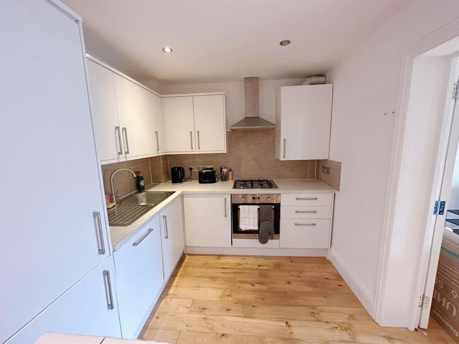 1 Bed Room Flat Near Central 伦敦 外观 照片